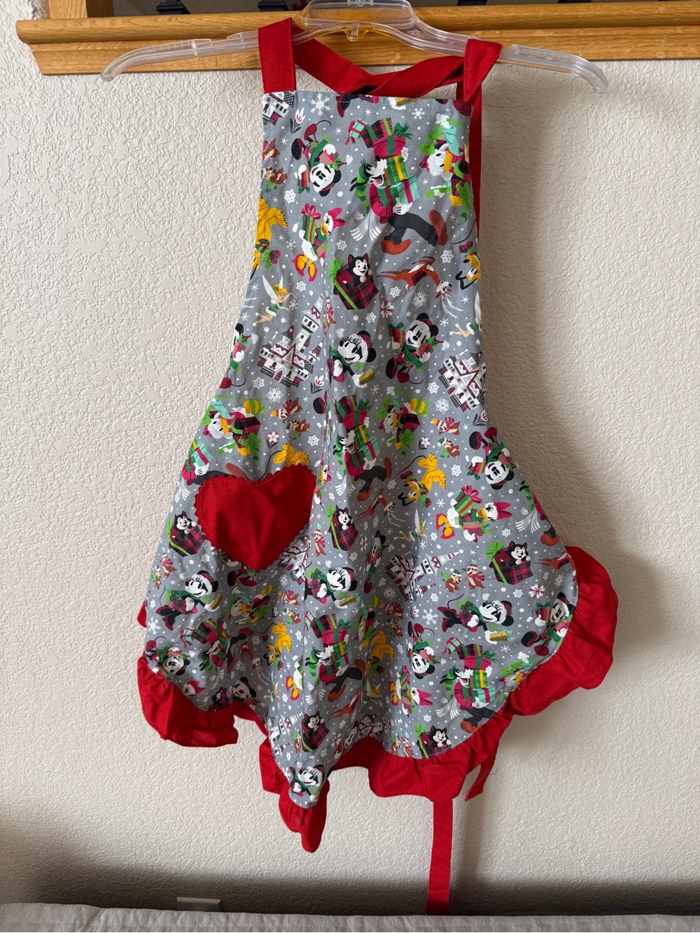 Holiday Mickey Mouse Apron with Ruffled Red Trim Adult One Size New